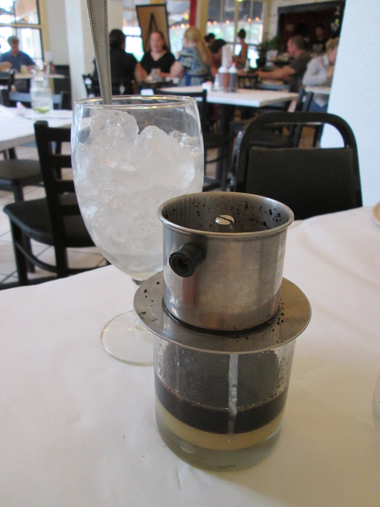 Cà phê sữa đá